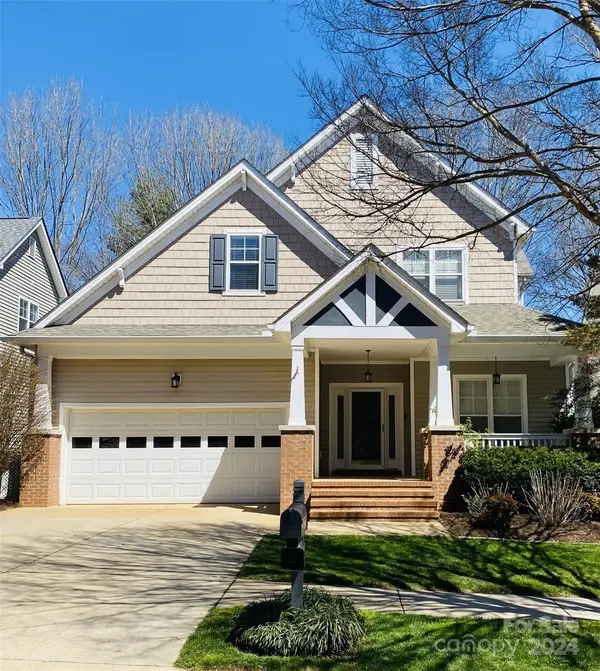 1407 Kenton LN, Asheville, NC 28803