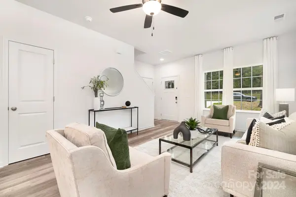 105 Trexler AVE, Mount Holly, NC 28120