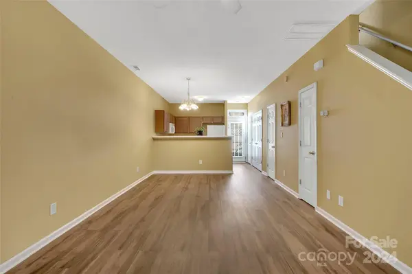 311 Alabarda LN, Charlotte, NC 28273