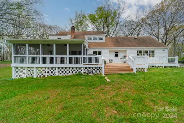 8412 Viking DR, Marvin, NC 28173