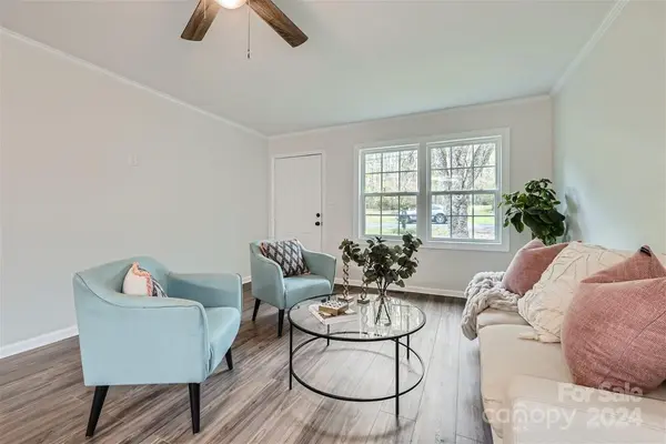 318 Honeycutt DR, Concord, NC 28025
