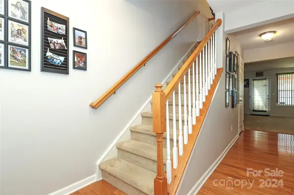 7742 Jackson Pond DR, Charlotte, NC 28273