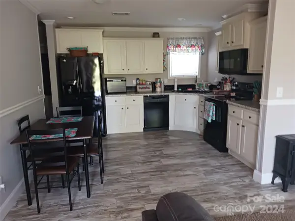 426 Shelton Laurel RD, Clyde, NC 28721