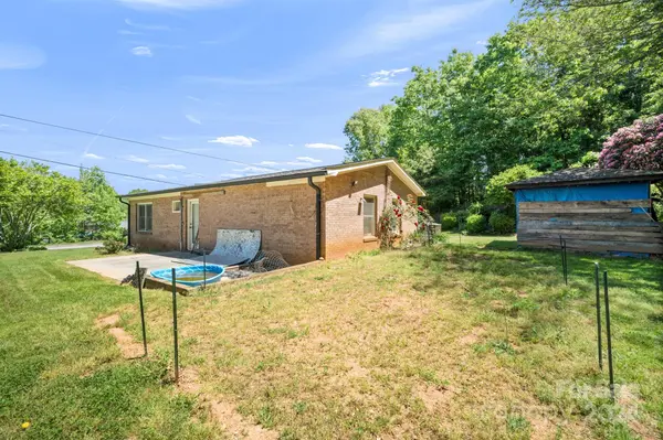 112 Lovelady RD, Valdese, NC 28690