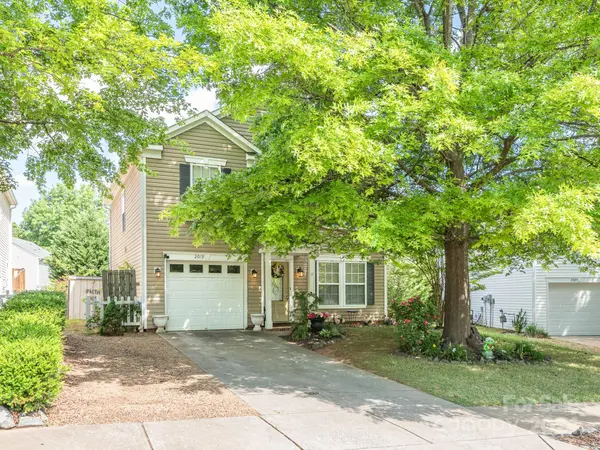 2019 Beckwith LN, Waxhaw, NC 28173