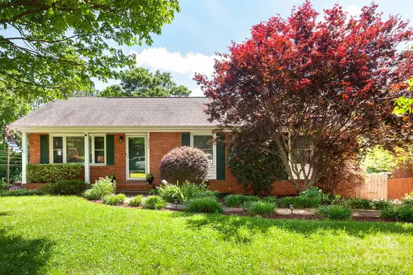 3333 Meredith AVE, Charlotte, NC 28208