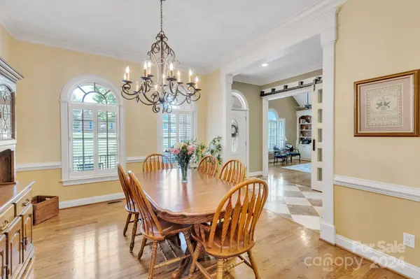 323 Benford DR, Boiling Springs, SC 29316
