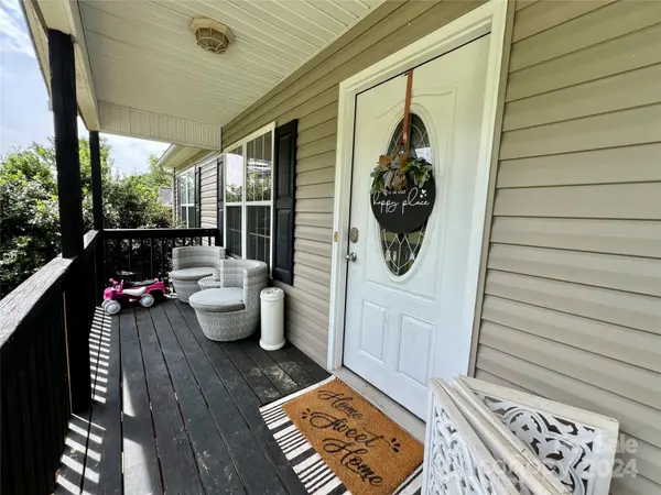 126 Kendall Mill RD, Thomasville, NC 27360