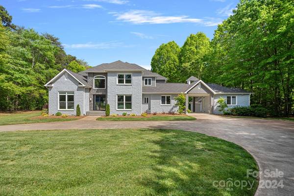 144 Bridlepath LN, Mooresville, NC 28117