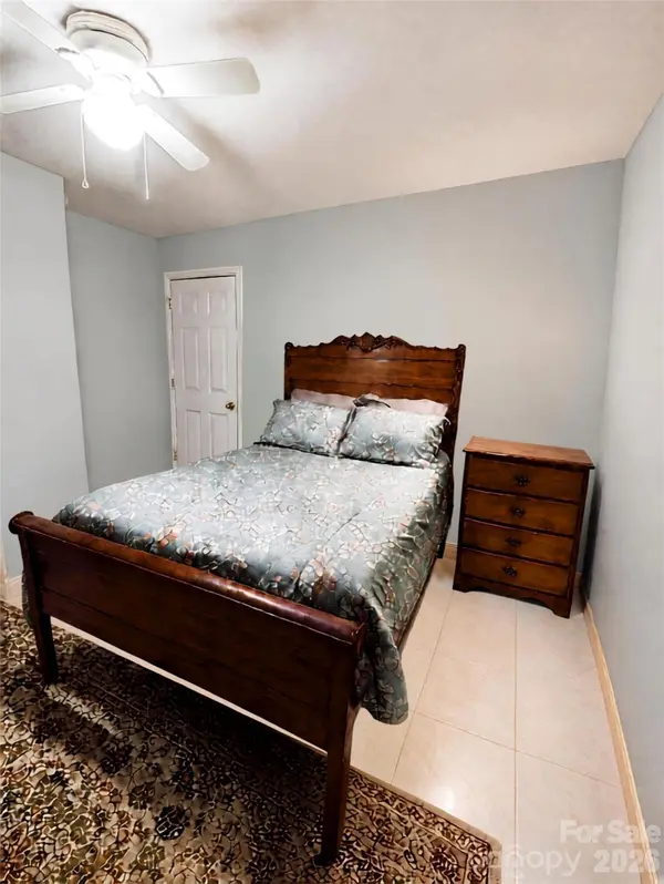 816 Skyland ST, Kannapolis, NC 28083