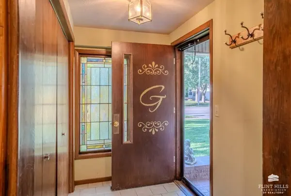 732 Washington, Clyde, KS 66938