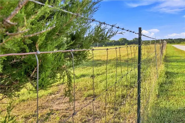 45526 Highway K HWY, Richmond, MO 64085