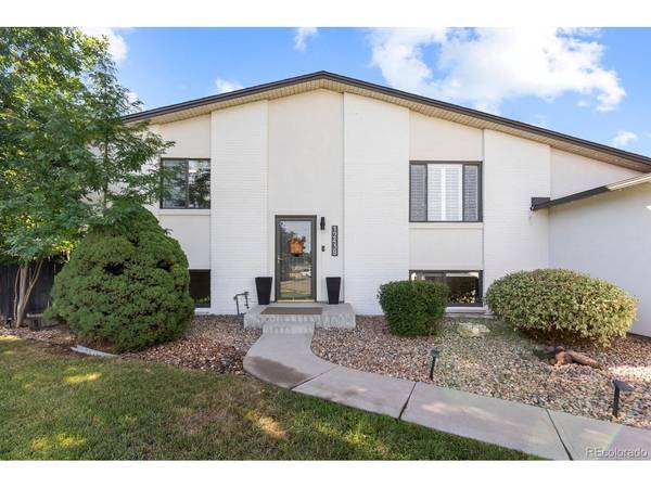 12438 W 70th, Arvada, CO 80004