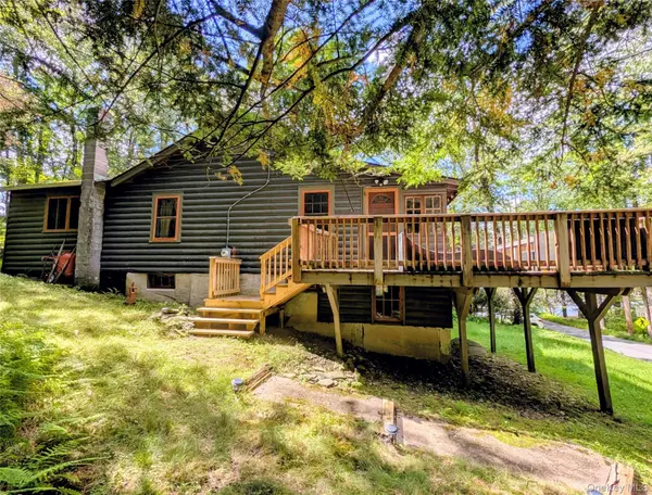 628 Lake Shore DR, Smallwood, NY 12778