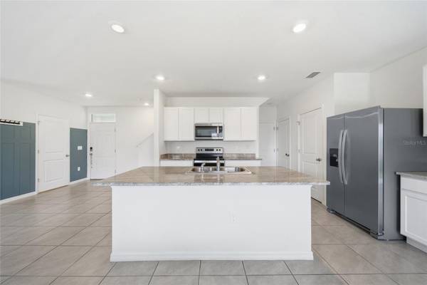 16353 SILENT SANDS LN, Odessa, FL, 33556 photo 11