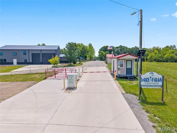 6412 Walnut DR, Ste Genevieve, MO 63670