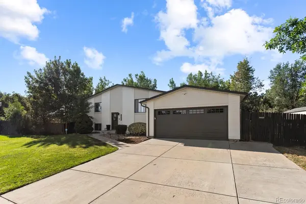 12438 W 70th PL, Arvada, CO 80004