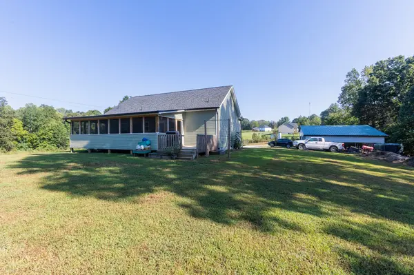 804 Nels Adams Rd, Dickson, TN 37055
