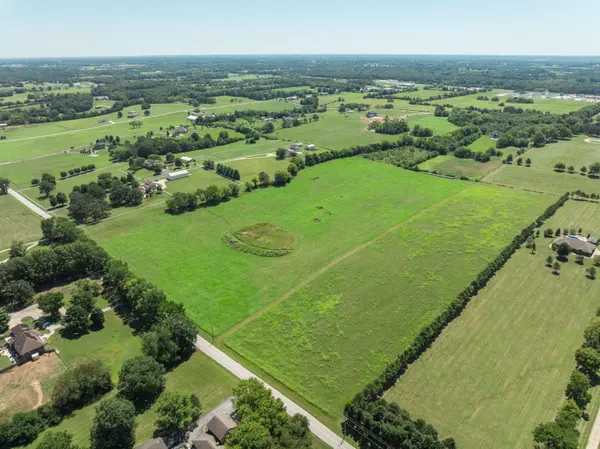 000 E Farm Rd 170, Rogersville, MO 65742