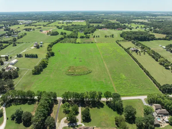 000 E Farm Rd 170, Rogersville, MO 65742