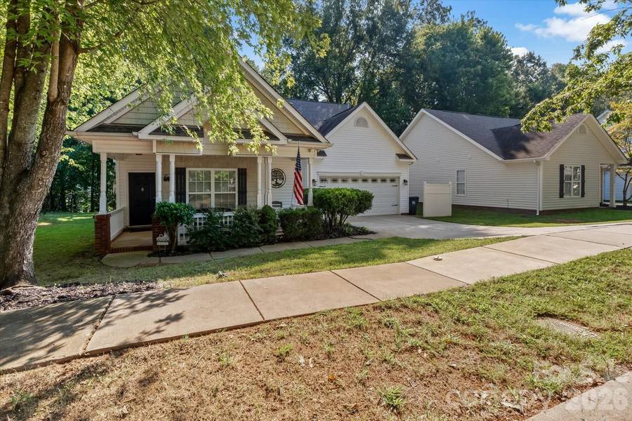 13502 Glencreek LN, Huntersville, NC 28078