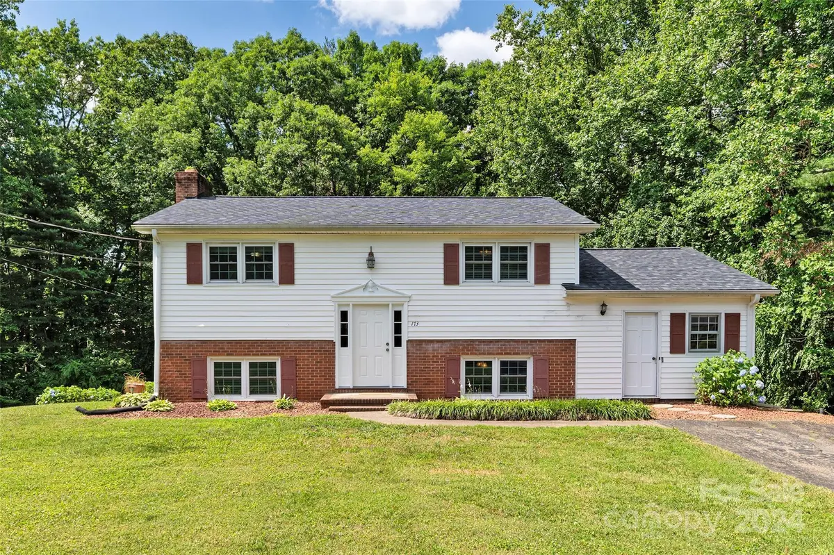 173 Quail TRL, Mount Airy, NC 27030