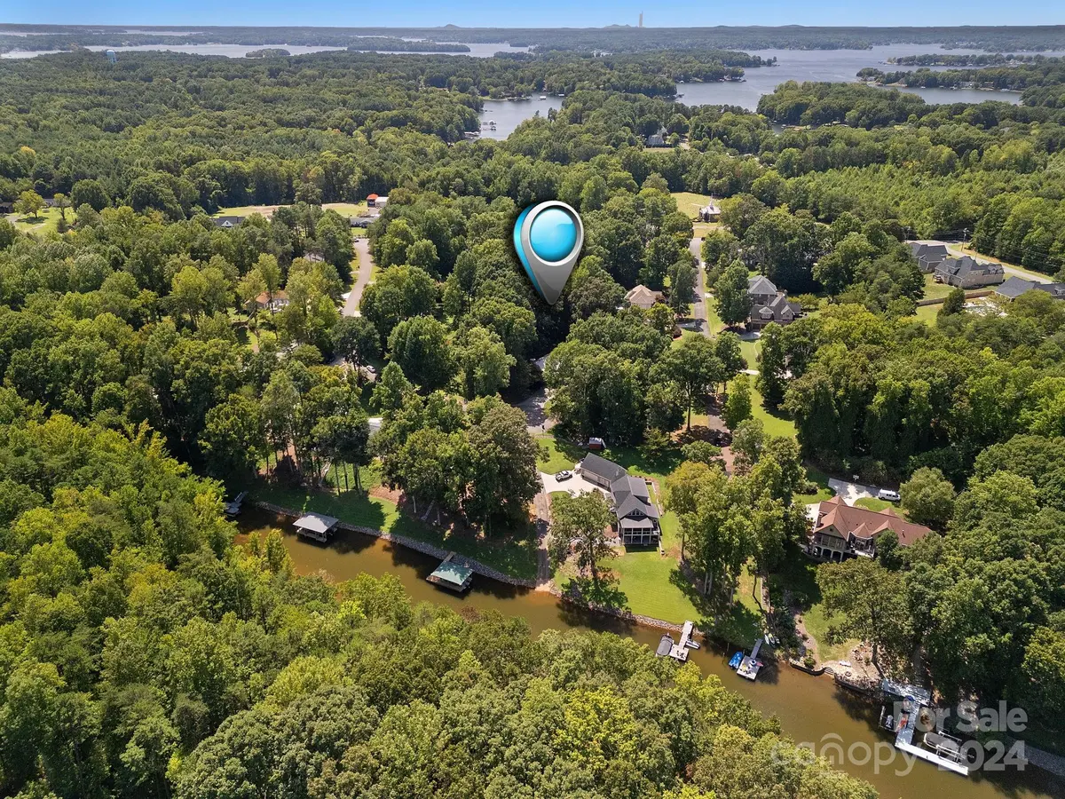 137 Brookridge LN, Mooresville, NC 28117