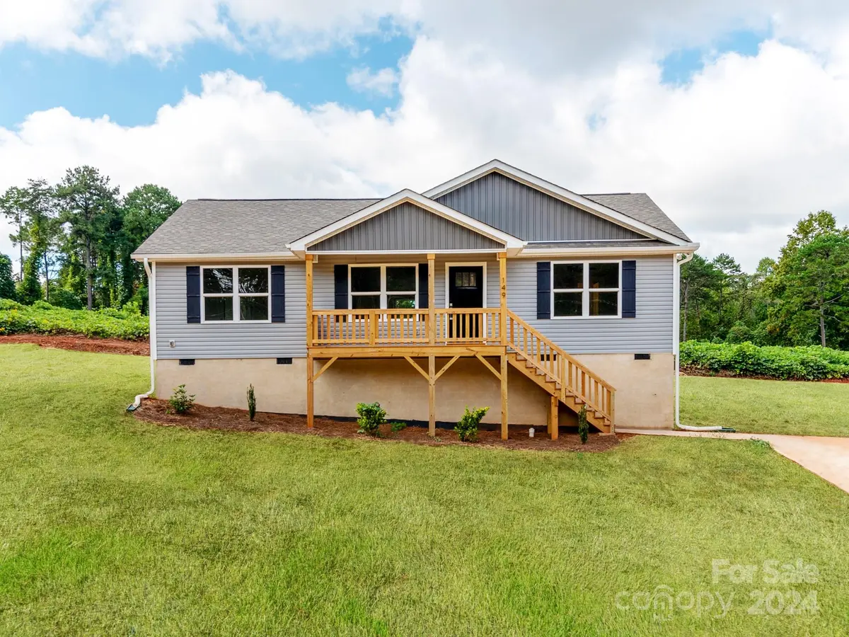 149 Forest Lake RD, Forest City, NC 28043