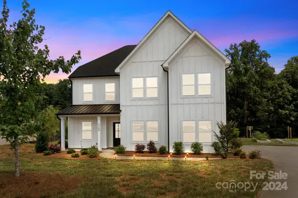 3780 Old Village DR, Maiden, NC 28650