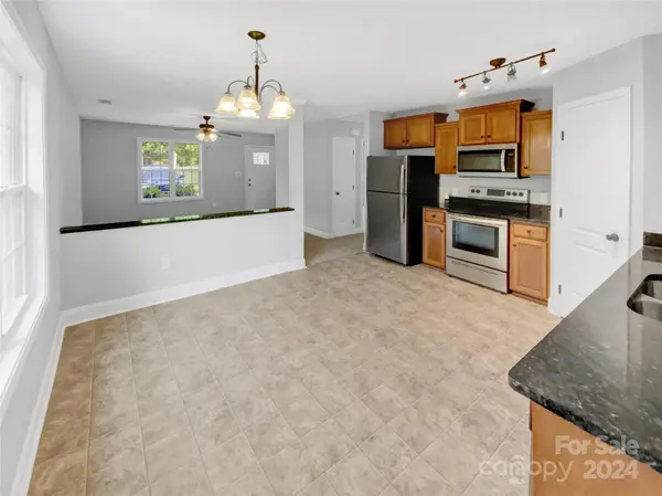 344 Belvedere DR NW, Concord, NC 28027