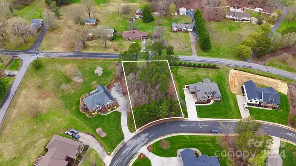 105 Stoney LN, Cherryville, NC 28021