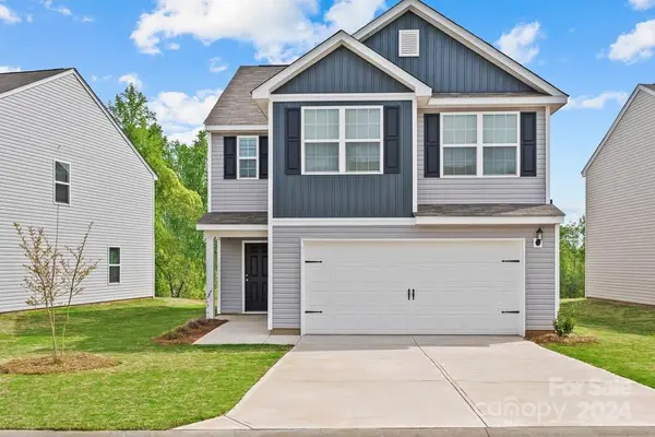2070 Transatlantic AVE, Charlotte, NC 28215