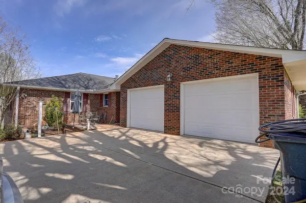 324 Casar Lawndale RD, Lawndale, NC 28090