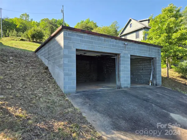0 Shoreline RD #132 & 1/2 of 133, Badin Lake, NC 28127