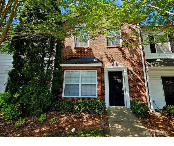 2162 Sardony LN, Charlotte, NC 28213