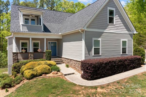 1415 Mollys Backbone RD, Catawba, NC 28609