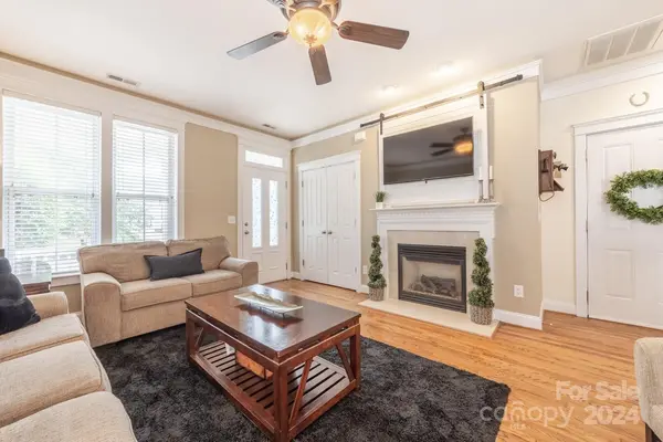 145 Morehouse AVE E, Mooresville, NC 28117