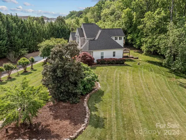 356 Ervin RD, Mooresville, NC 28117