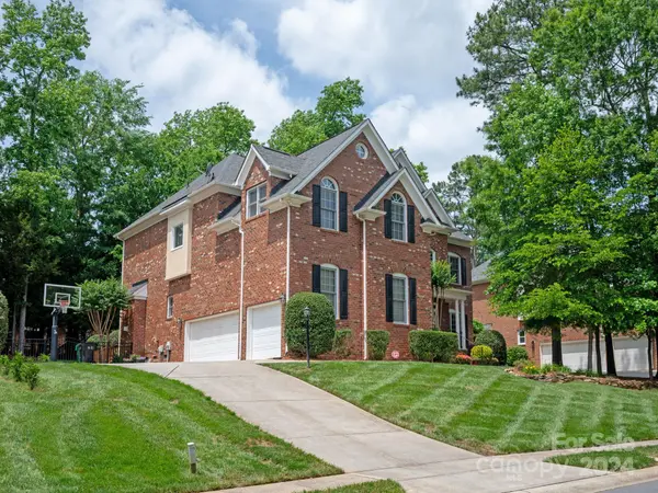 10305 Auburn Top LN, Charlotte, NC 28277