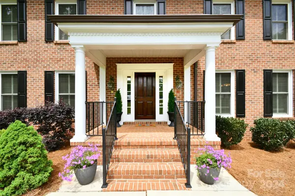 986 Patterson ST, China Grove, NC 28023