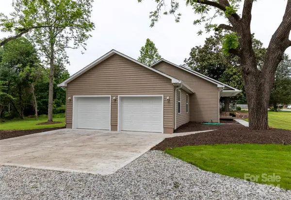 6055 Little Mountain RD, Sherrills Ford, NC 28673