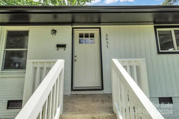 2857 Burbank AVE, Charlotte, NC 28216