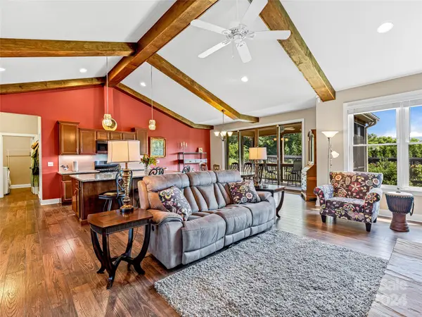 109 Olivia Trace DR, Fletcher, NC 28732
