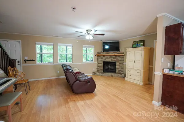 157 November DR, Sylva, NC 28779