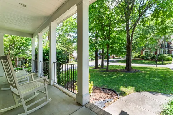 6211 Maple Cove LN, Charlotte, NC 28269