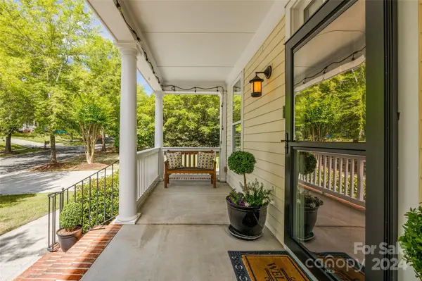 1129 Windsong Bay LN, Tega Cay, SC 29708