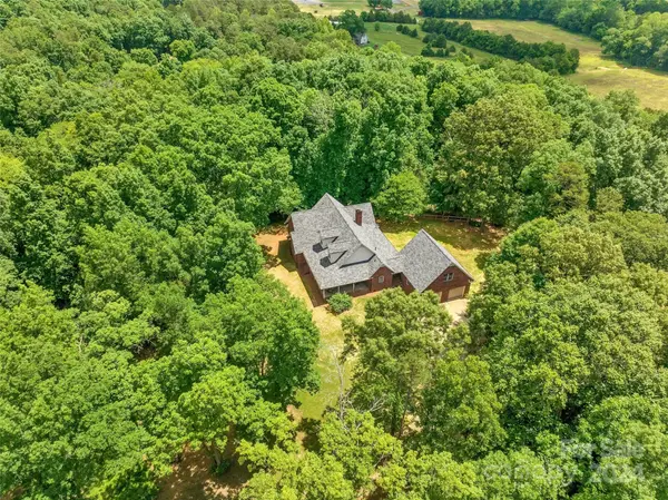 5208 Almond DR, Concord, NC 28025