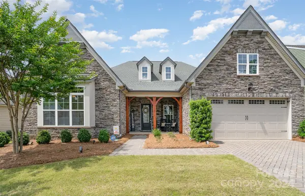 16841 Harbor View RD, Charlotte, NC 28278