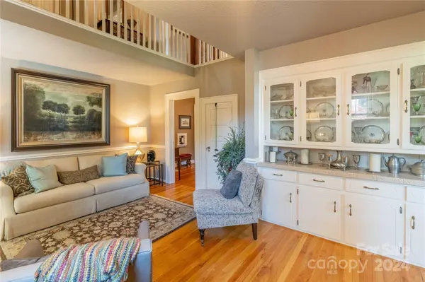 165 2nd ST SW, Taylorsville, NC 28681