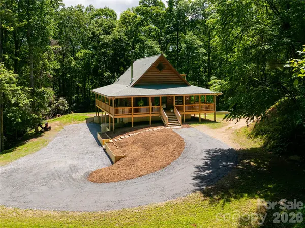 1063 Lower Loop DR,  Fletcher,  NC 28732